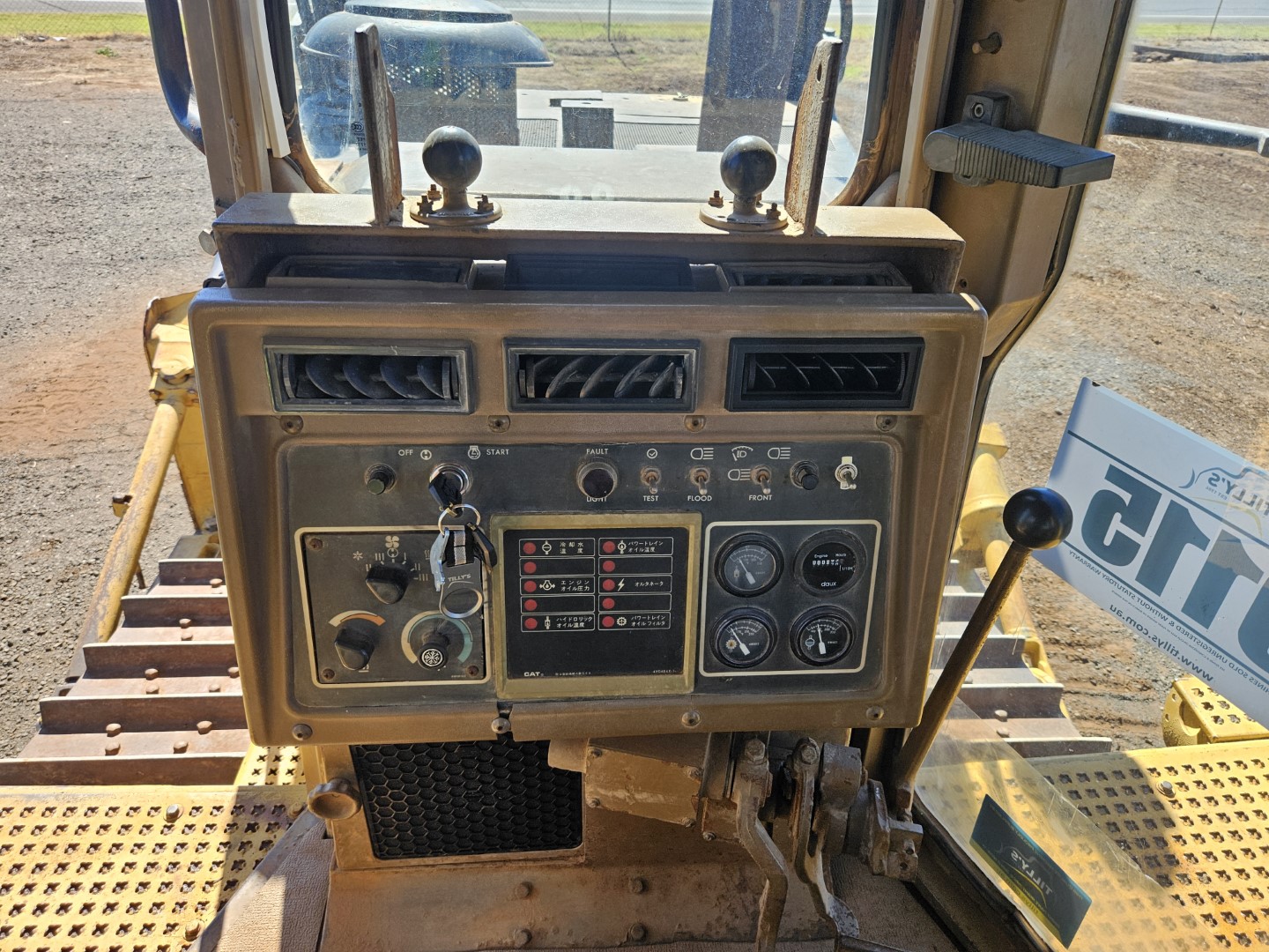 ZM009115_15.jpg